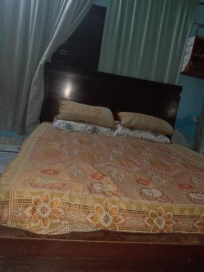 bed + dressings + 1 side table + center table and 5 seater sofa
