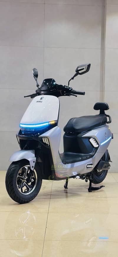 Scooty Kings Yadea Metro Evee Evon Okla EV Female scooty  Ramza