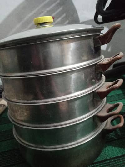 momos cooker in steel