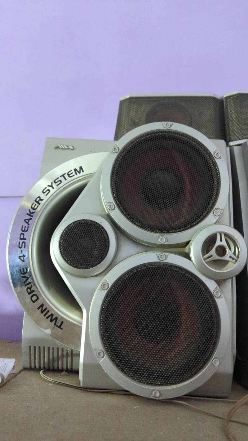 vip speaker 1