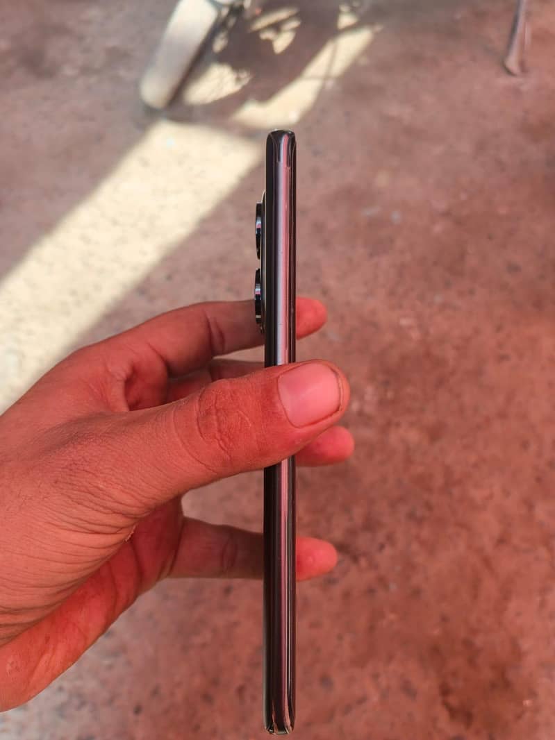 Xiaomi Redmi Note 14 Pro 2