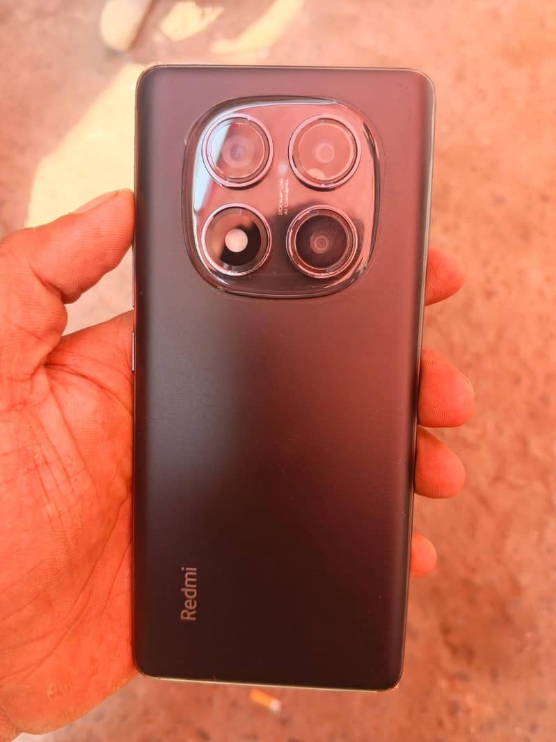 Xiaomi Redmi Note 14 Pro 3