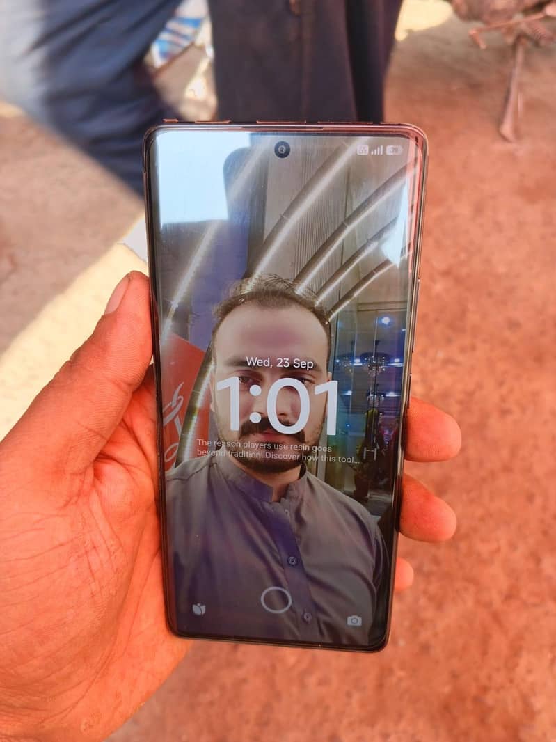 Xiaomi Redmi Note 14 Pro 4