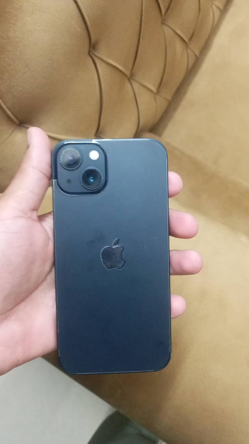 Apple iPhone 13 2