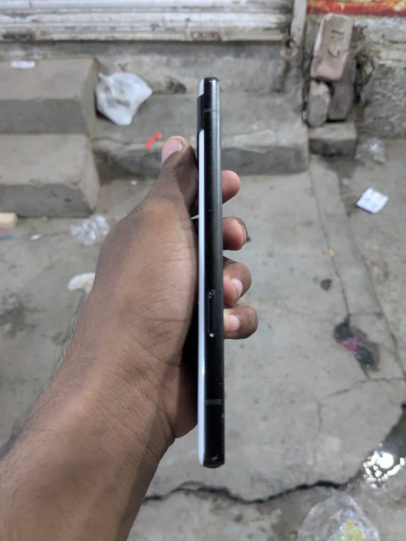 Google Pixel 6a 4