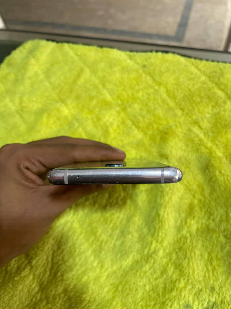 OnePlus 8 5