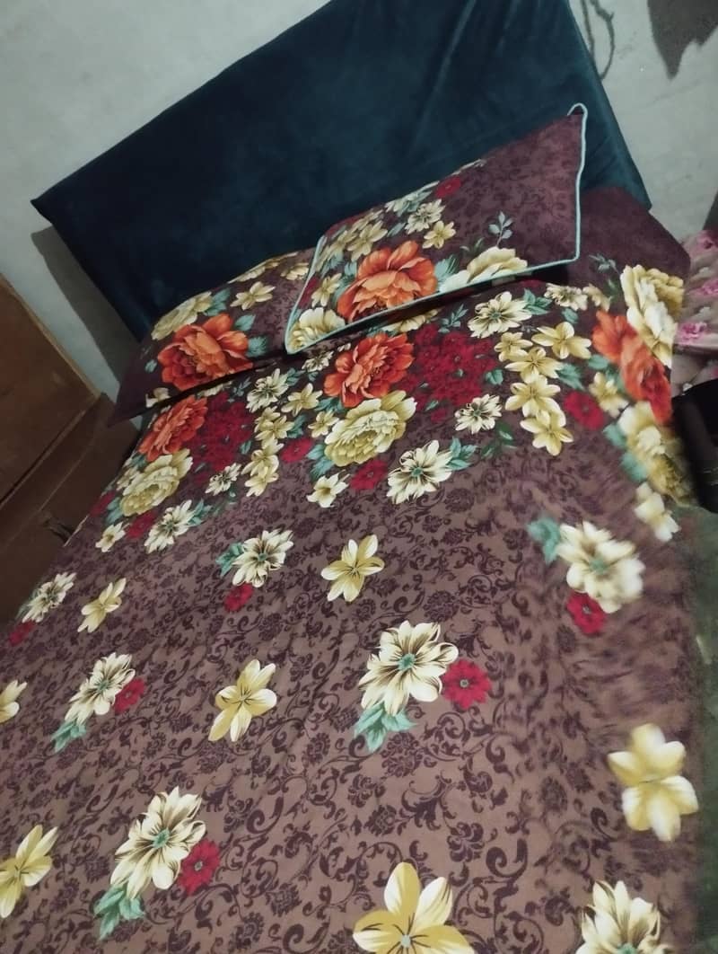 Queen Bed 3