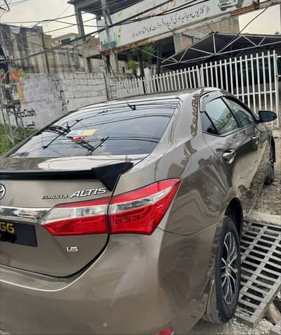 Toyota Corolla Altis 2016