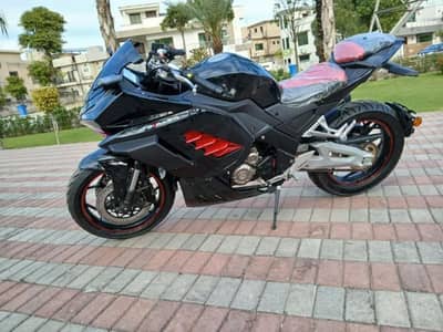 Gugati gt replica 400cc