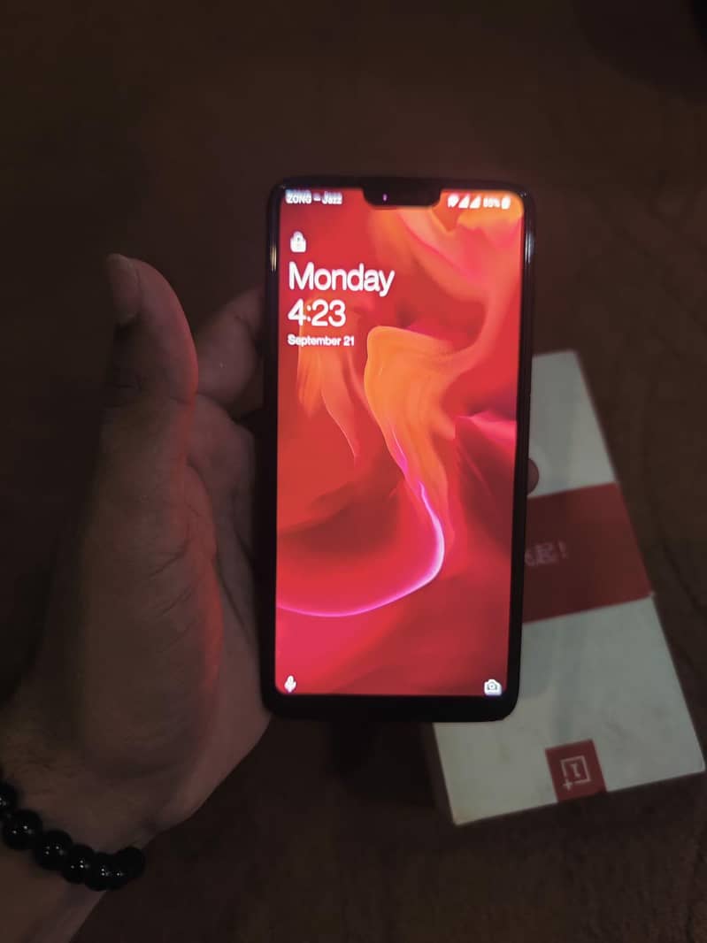 One Plus 6 4