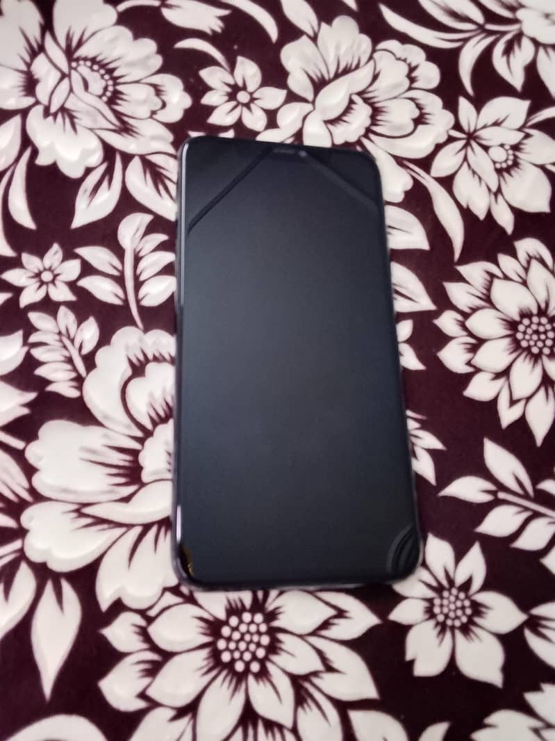 Apple iPhone 11 Pro Max 1