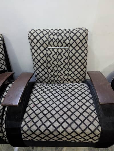 5 Seater Sofa and Table