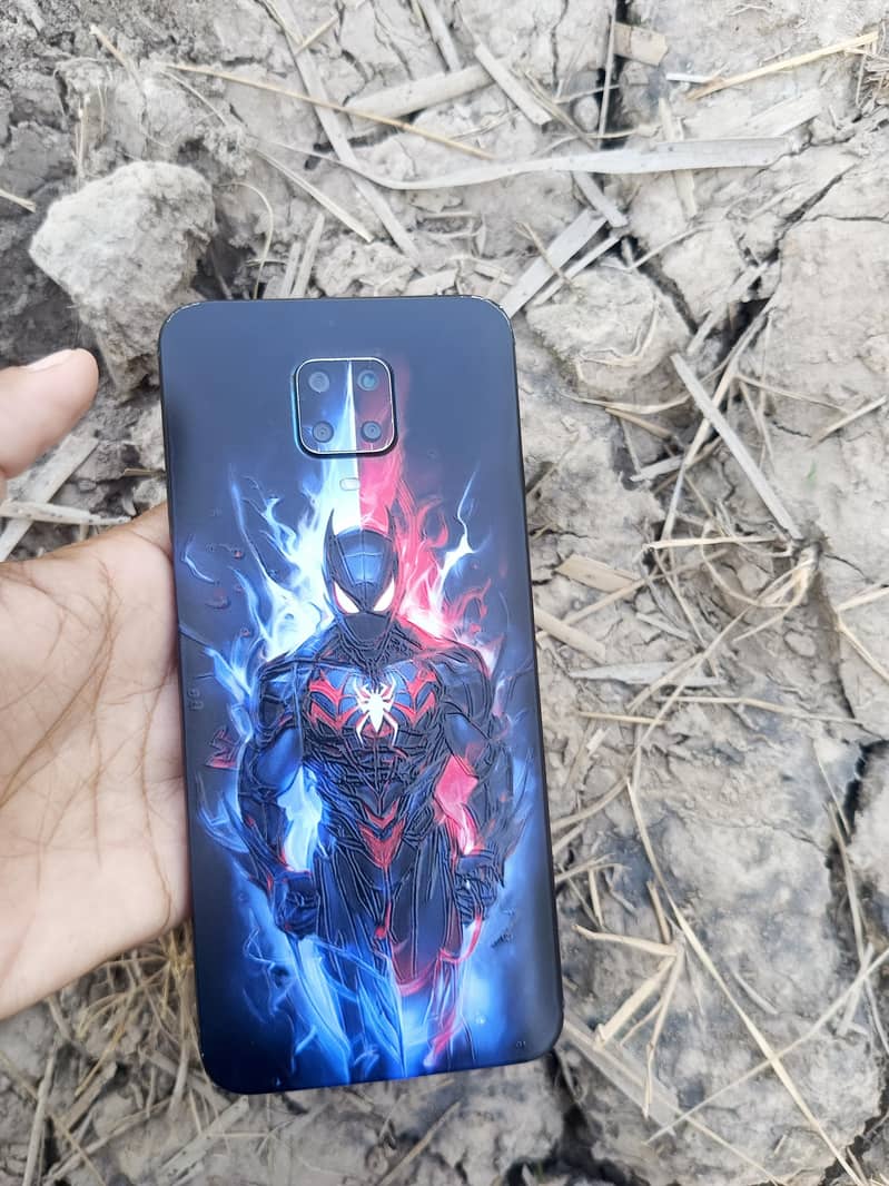 Xiaomi Redmi Note 9S 5