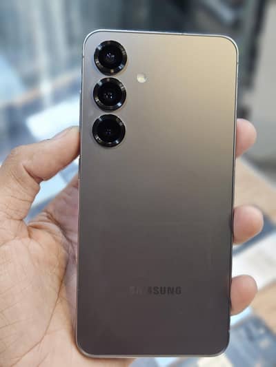 Samsung Mobile S25