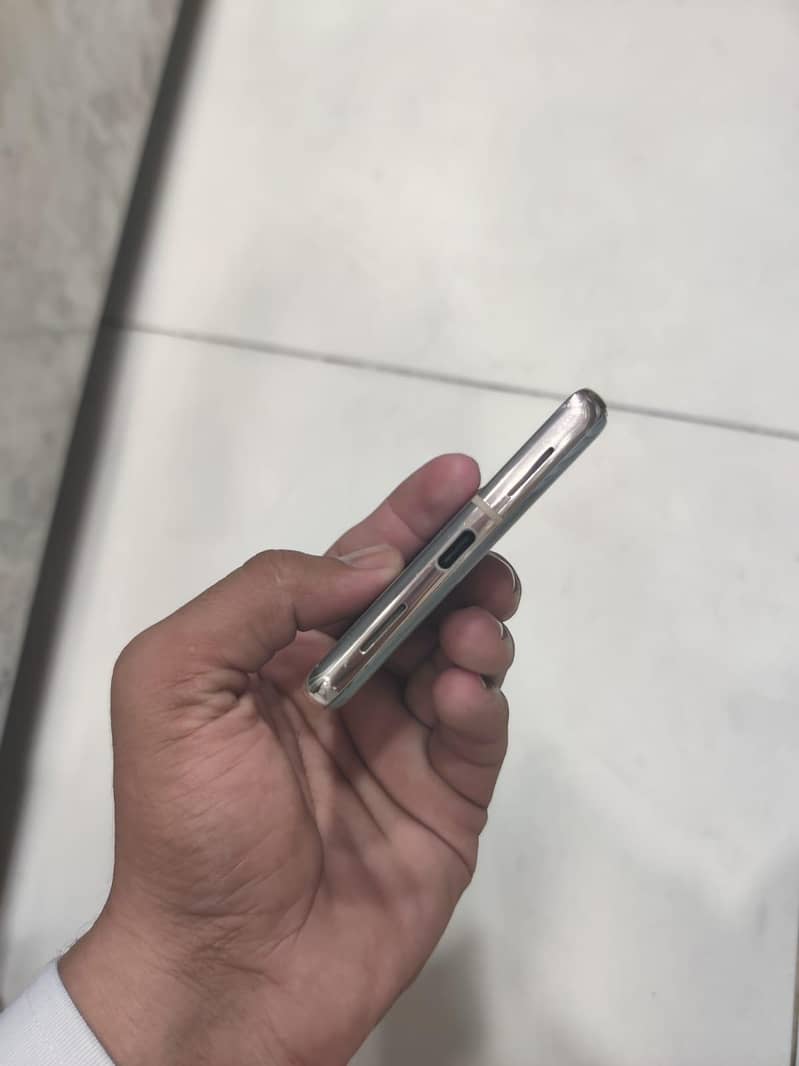 Google Pixel 7 Pro 6