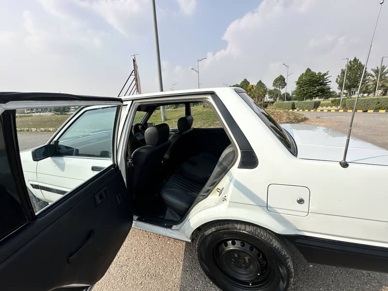 84 corolla automatic 4