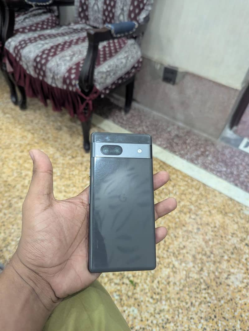 Google Pixel 7a 2