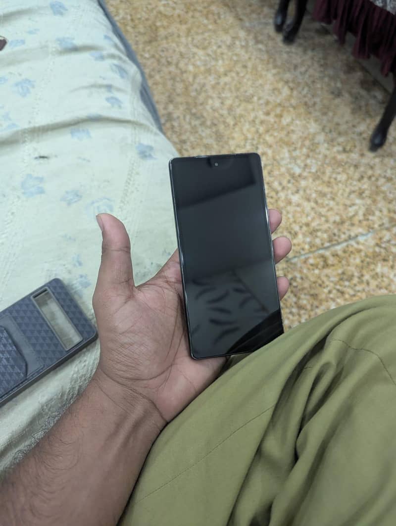 Google Pixel 7a 4