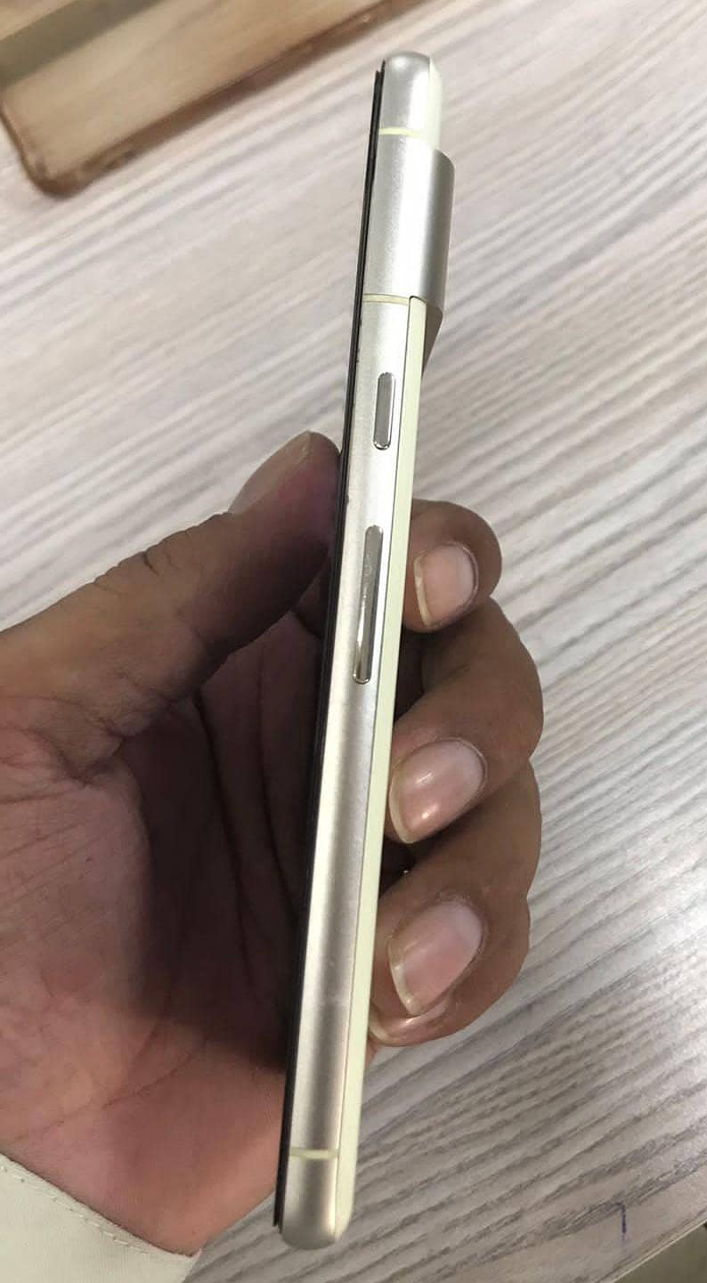 Google Pixel 7 3