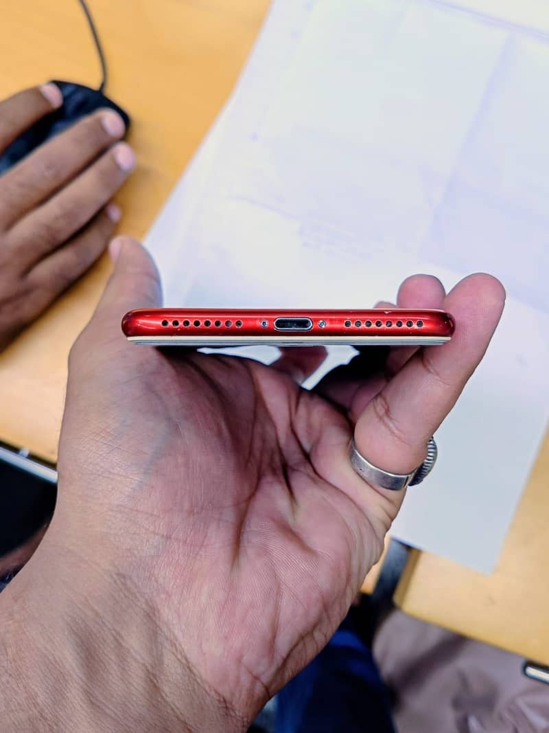 Apple iPhone 7 Plus 1