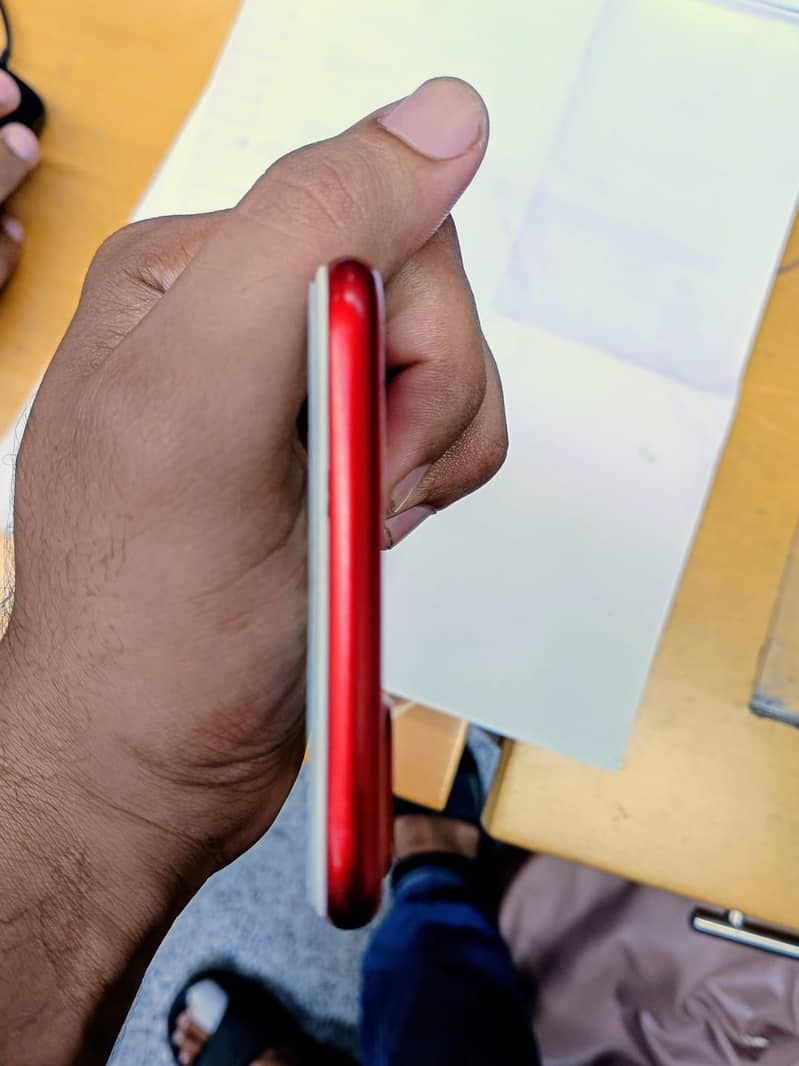 Apple iPhone 7 Plus 4