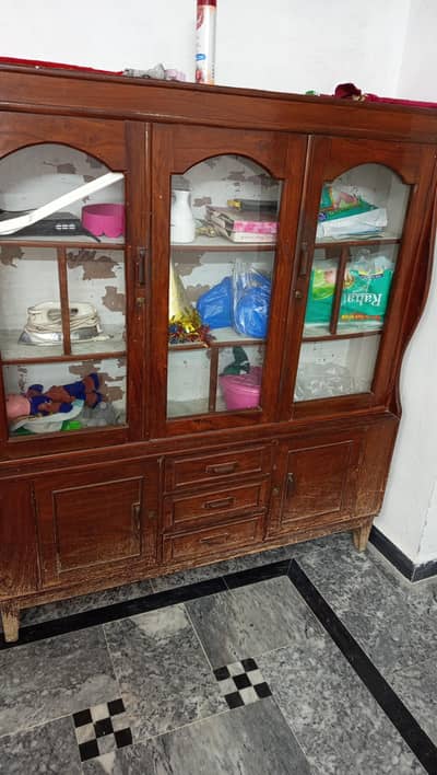 Used Crockery Cabinet & Old Dressing Showcase for Sale