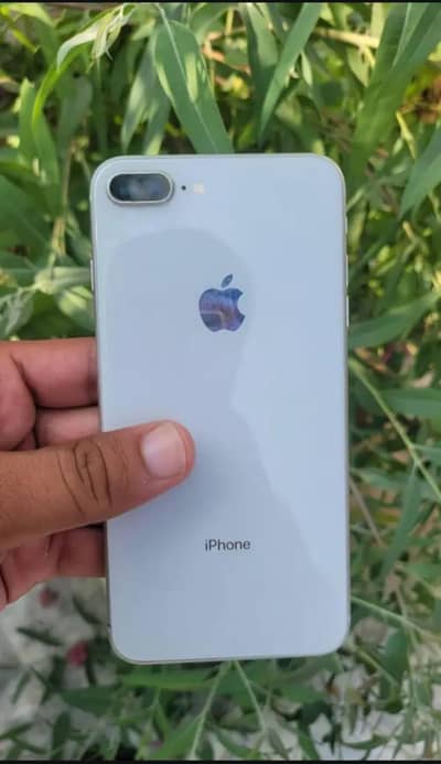 Apple iPhone 8 Plus