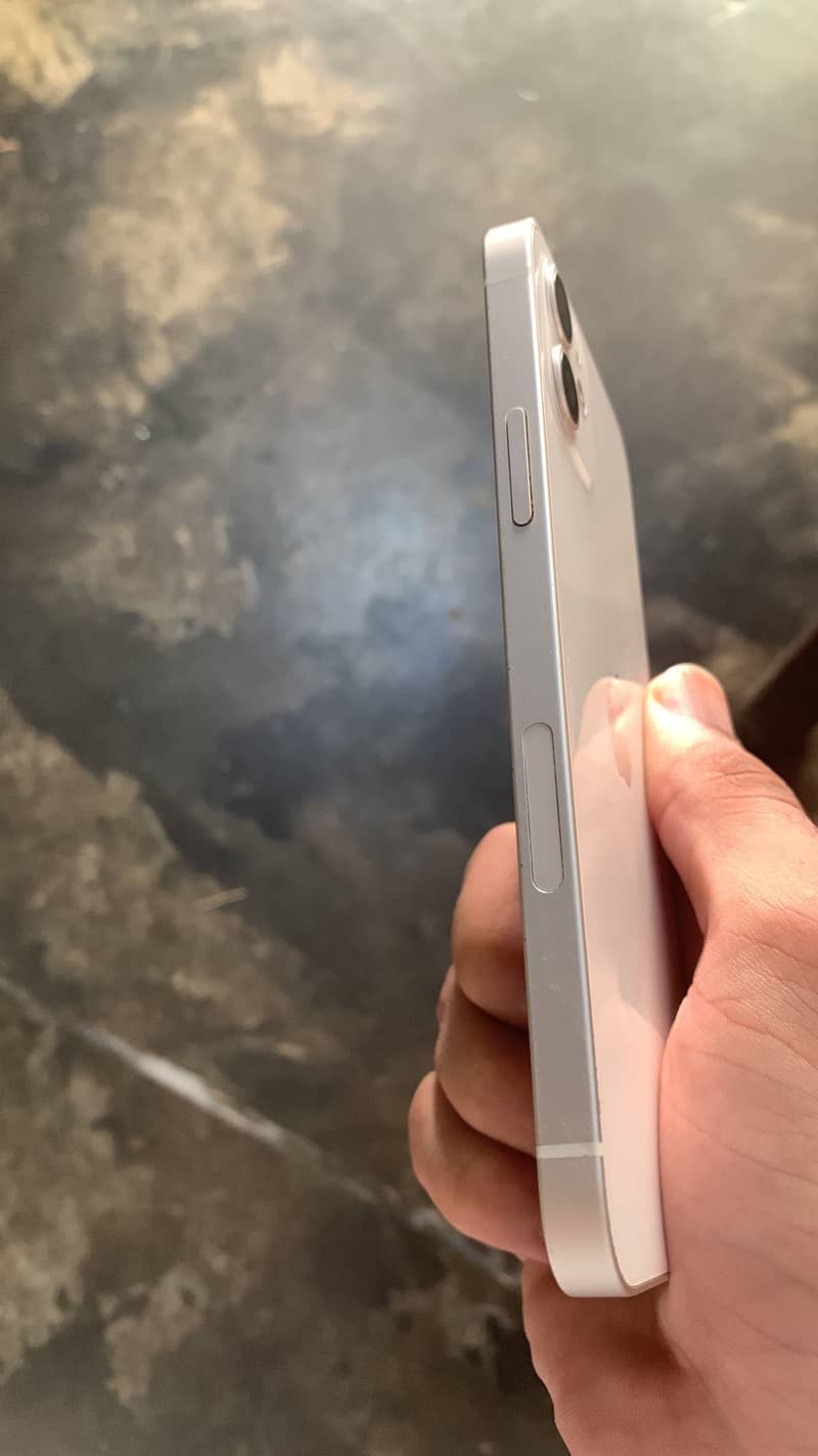 Apple iPhone 12 3