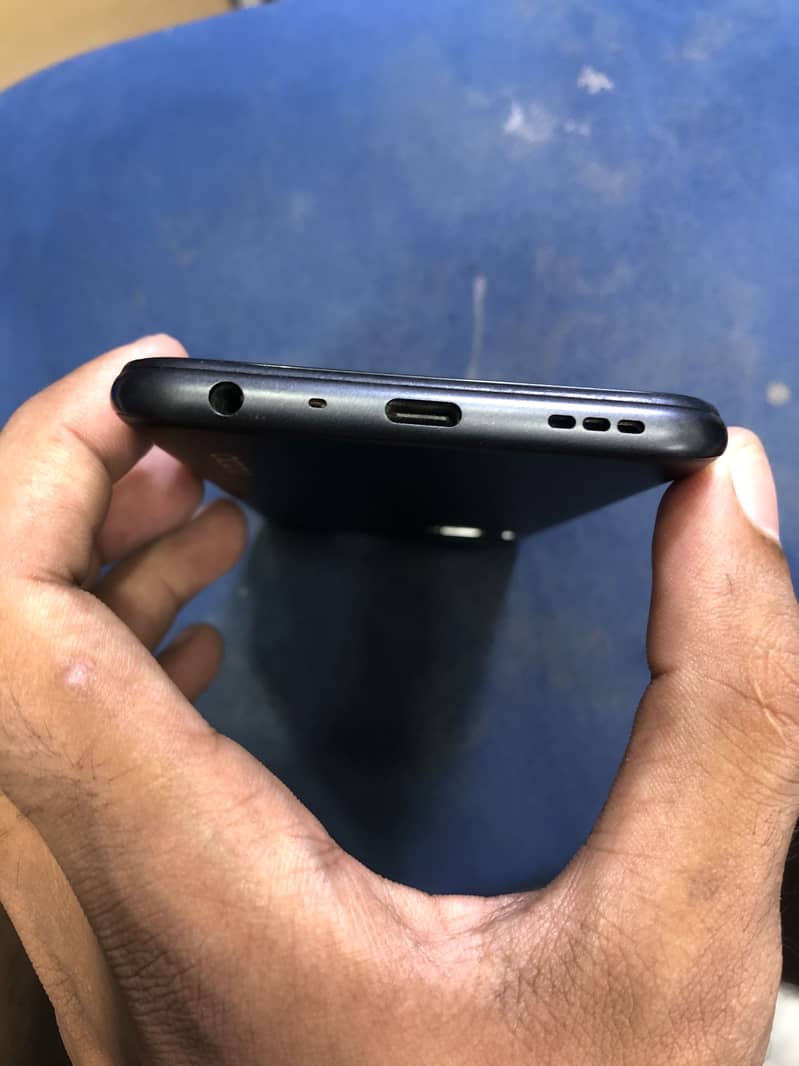 OPPO A76 4