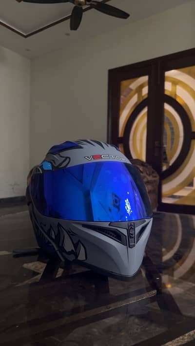 Vector bikers Halmet with Bluetooth Headset kit