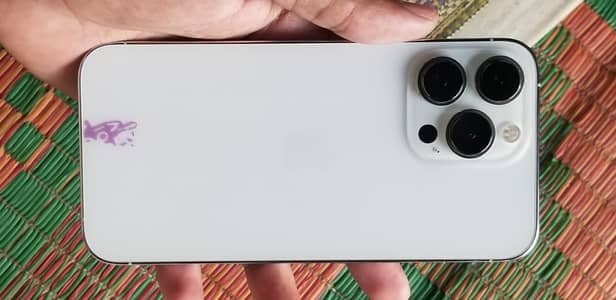 Apple iPhone 13 Pro