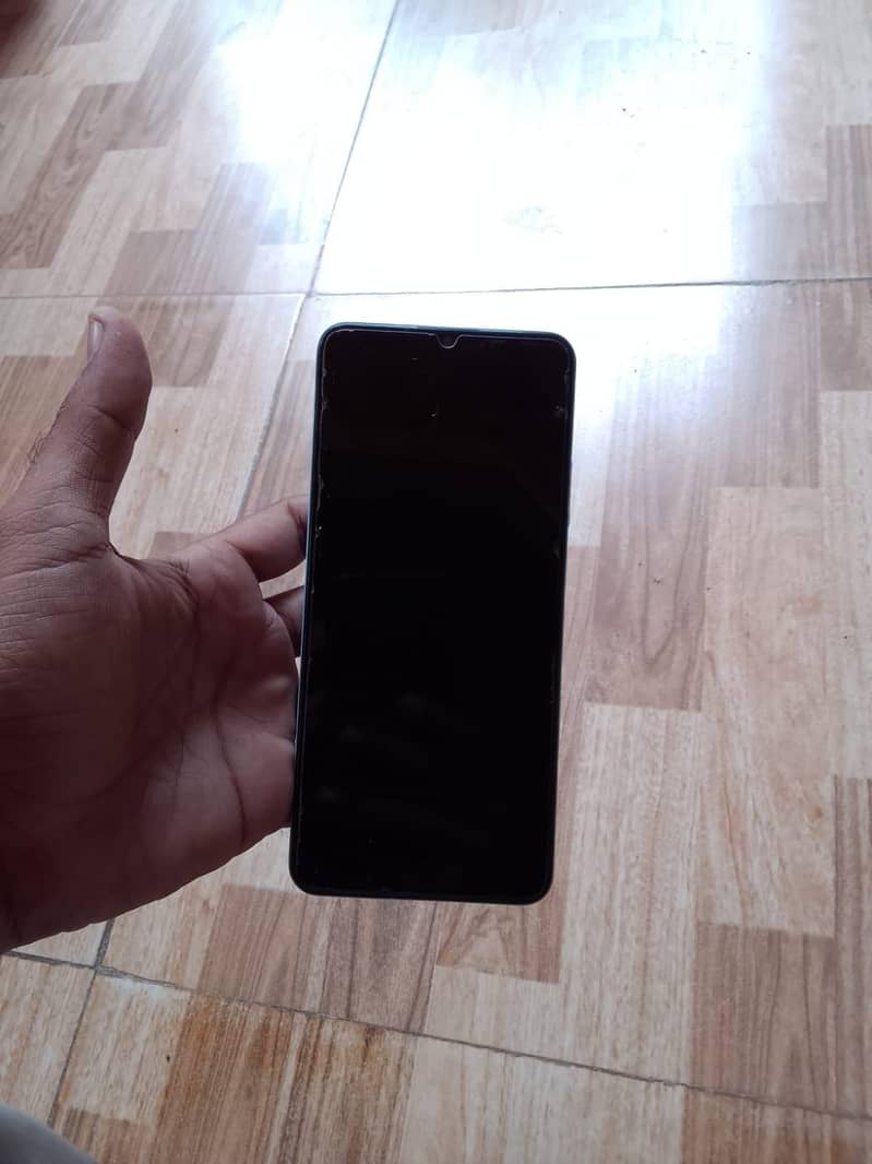 Realme C50 Note. 2