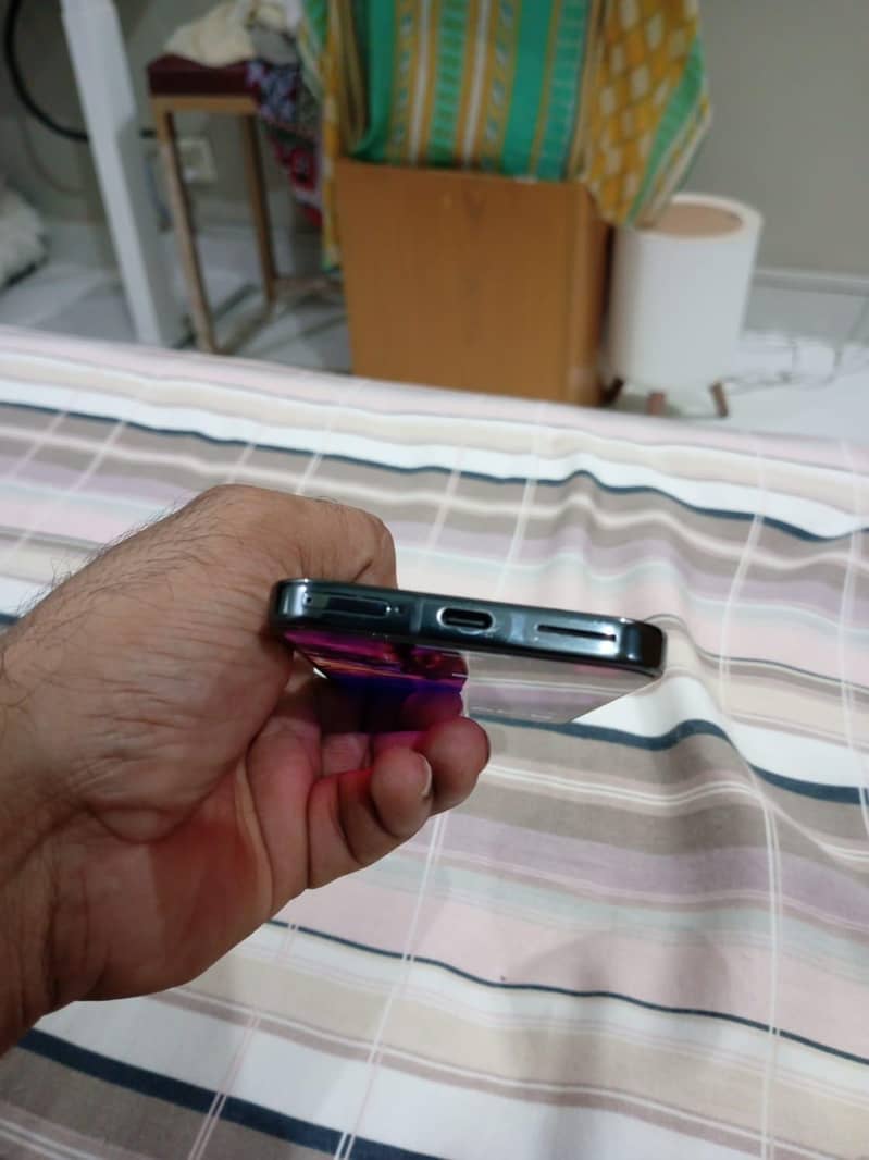 Google Pixel 9 Pro 3
