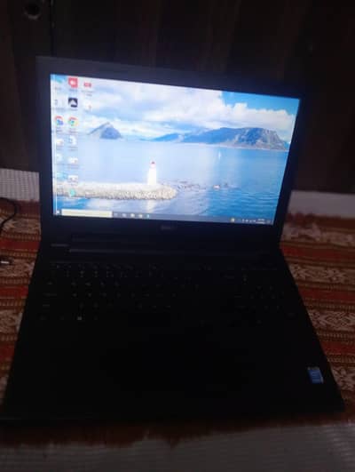 Dell Latitude with line in LCD Good Condition 4GB RAM |128GB SSD