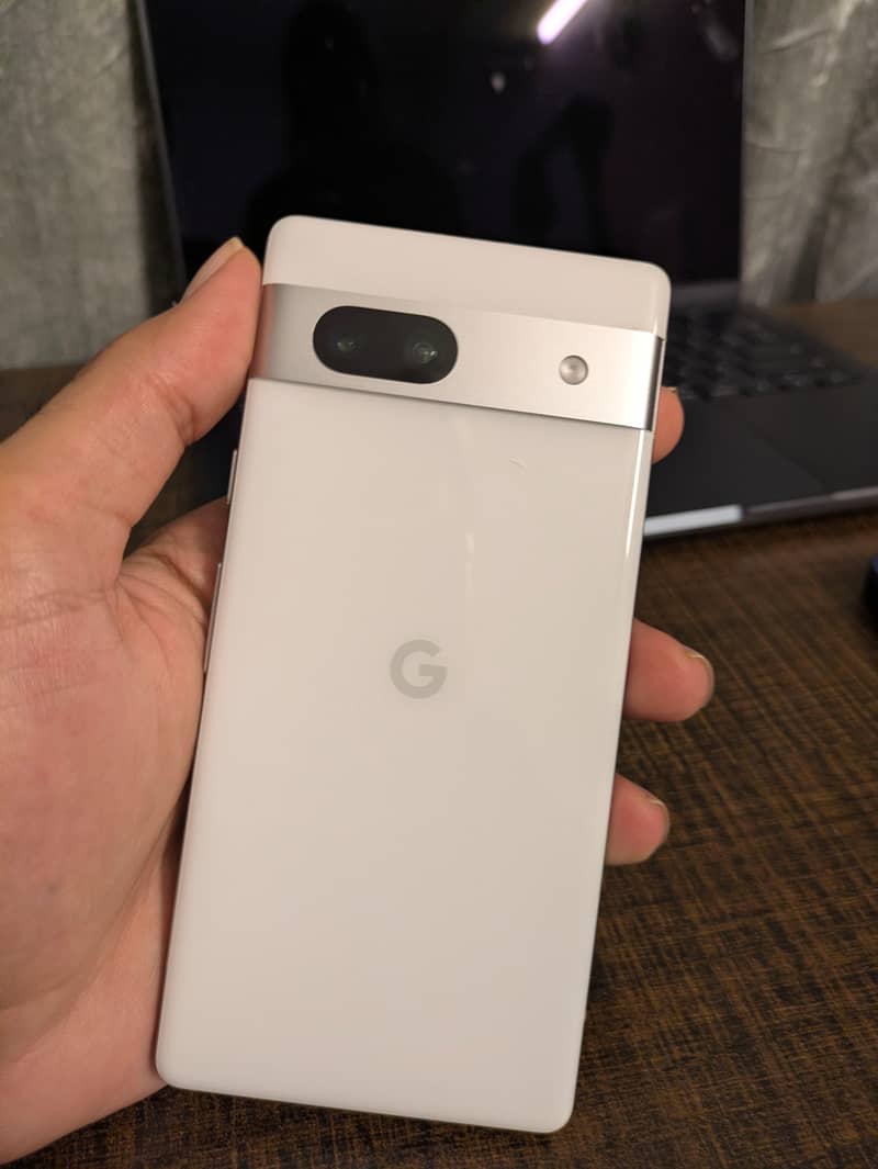 Google Pixel 7a 0