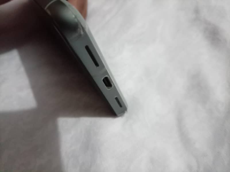 Google Pixel 8 3