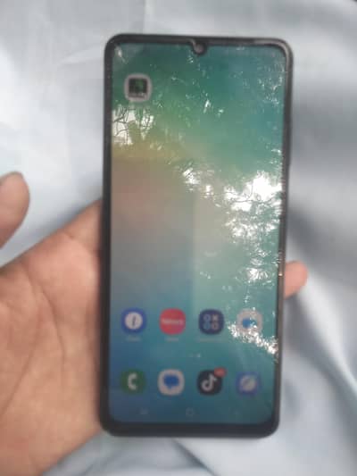 Samsung Mobile A06
