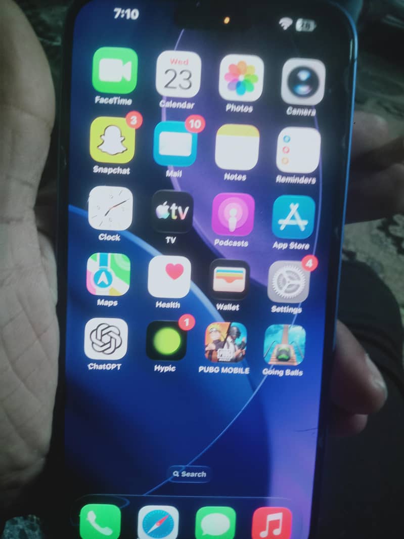 Apple iPhone 16 Plus 1