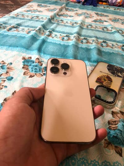 Apple iPhone 14 Pro