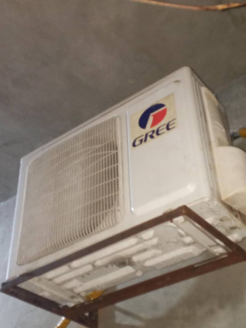 Gree Ac perfect condition 1