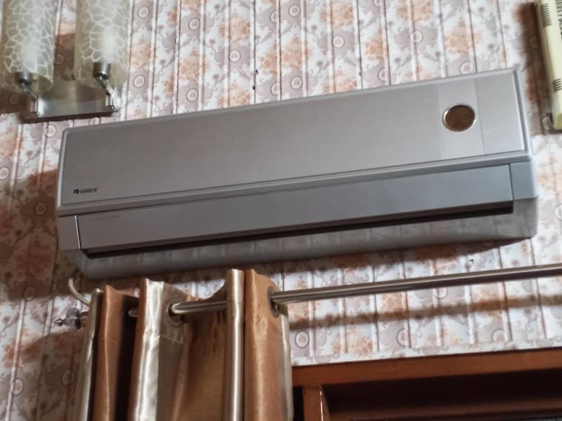 Gree Ac perfect condition 3