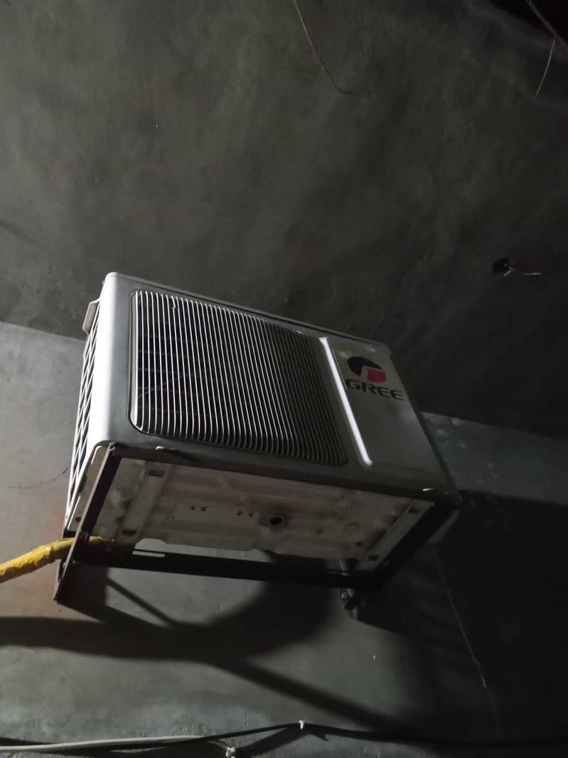 Gree Ac perfect condition 4