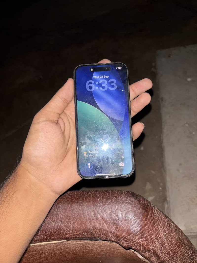 Apple iPhone 15 2
