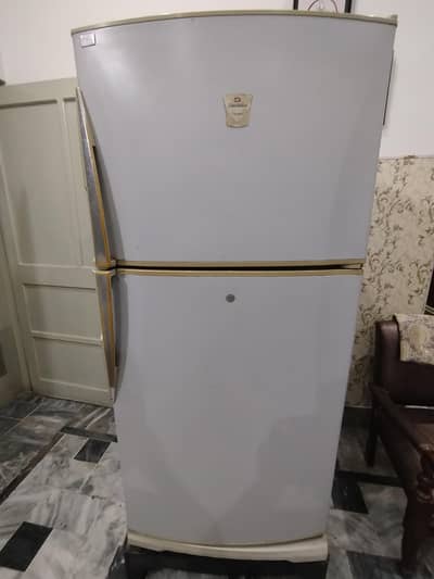 Dawlance Fridge 18 Cubic Feet Non Inverter