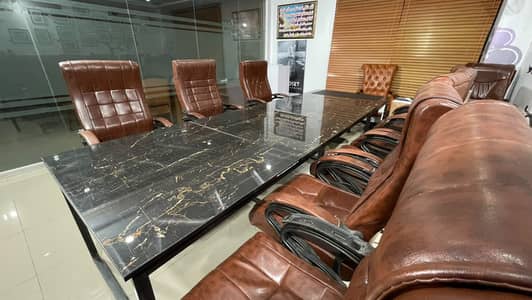 Large 11ft Conference / Meeting Table – Excellent Condition
