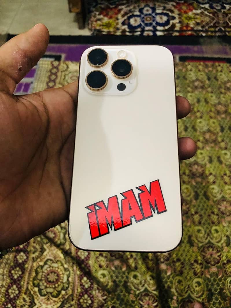 Apple iPhone 16 Pro 5