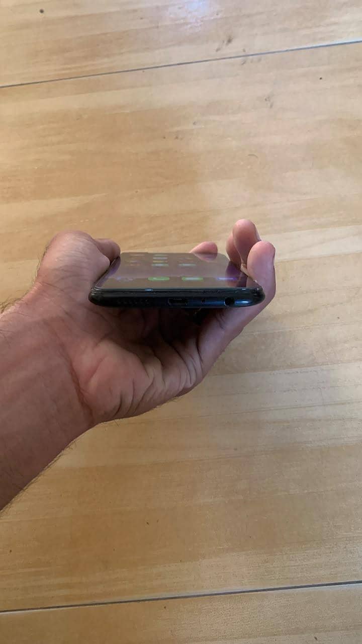 OPPO A83 4