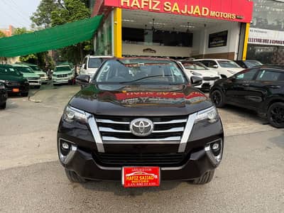 Toyota Fortuner V 2019