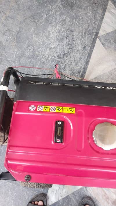 generator 3 kv honda. 10/10 condition