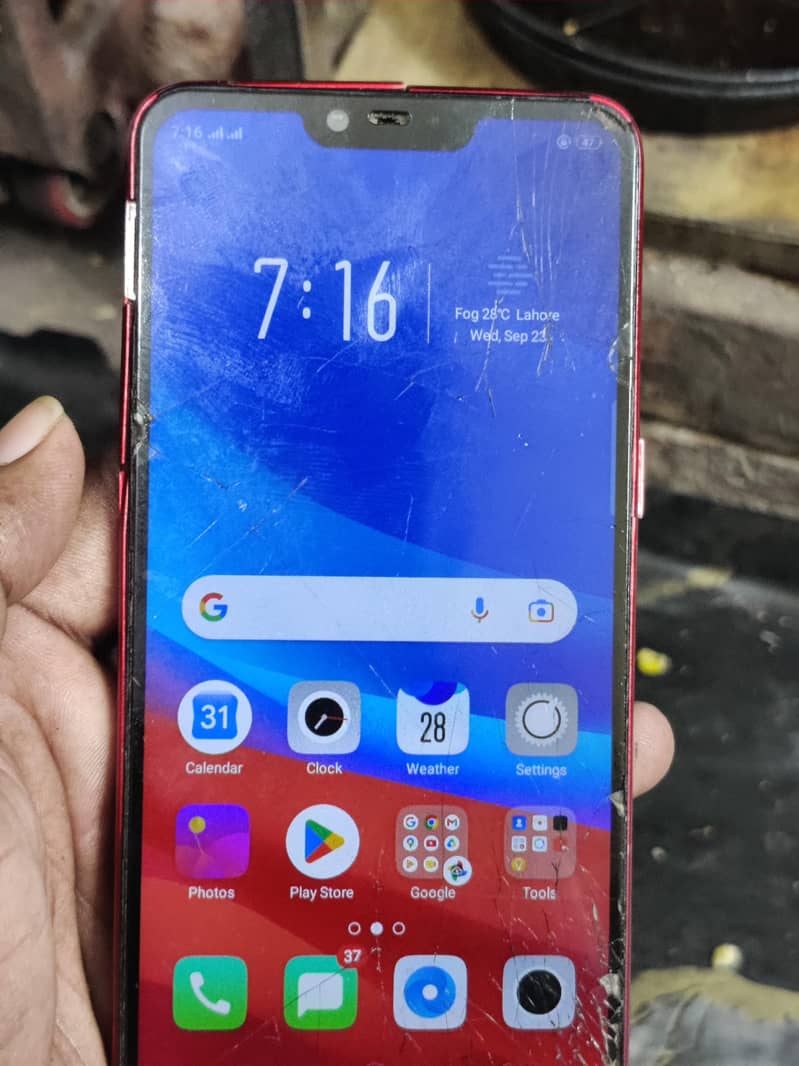 OPPO A3s 4
